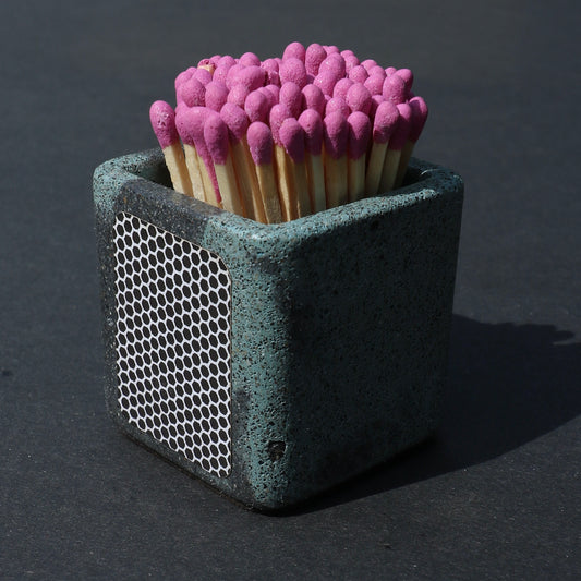 Marbled Match Pot (Black + Blue)