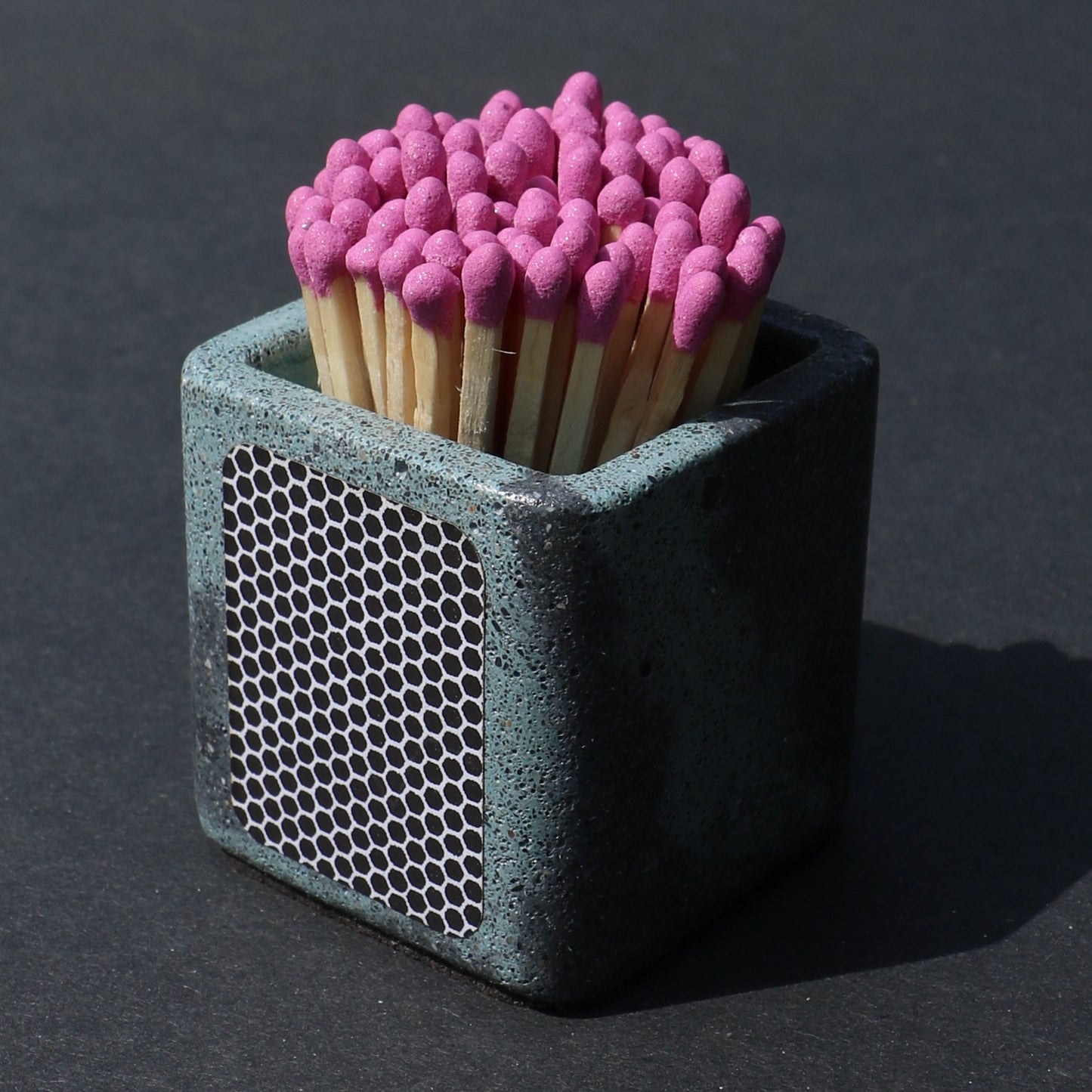 Marbled Match Pot (Black + Blue)